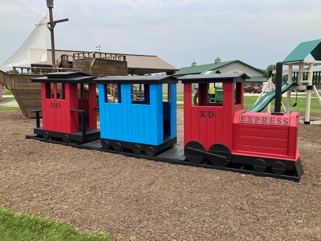 KD Express train playground set